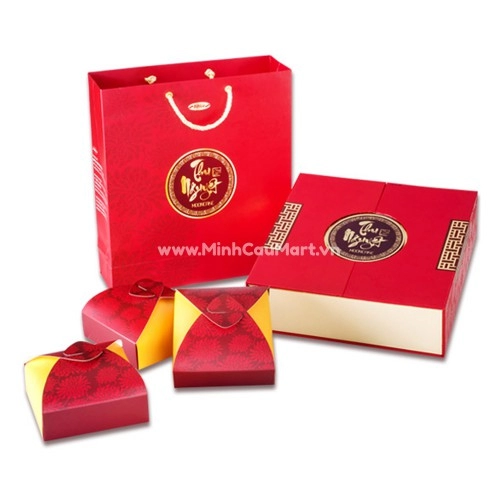 Bánh Trung Thu BIBICA Hộp Quà Thu Nguyệt Hoa Cúc 720g